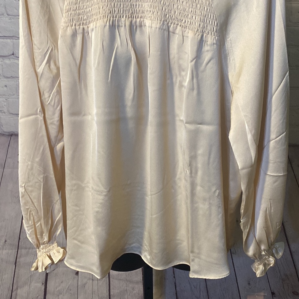 NWT CREAM NANETTE SMOCK TOP - Picture 3 of 11